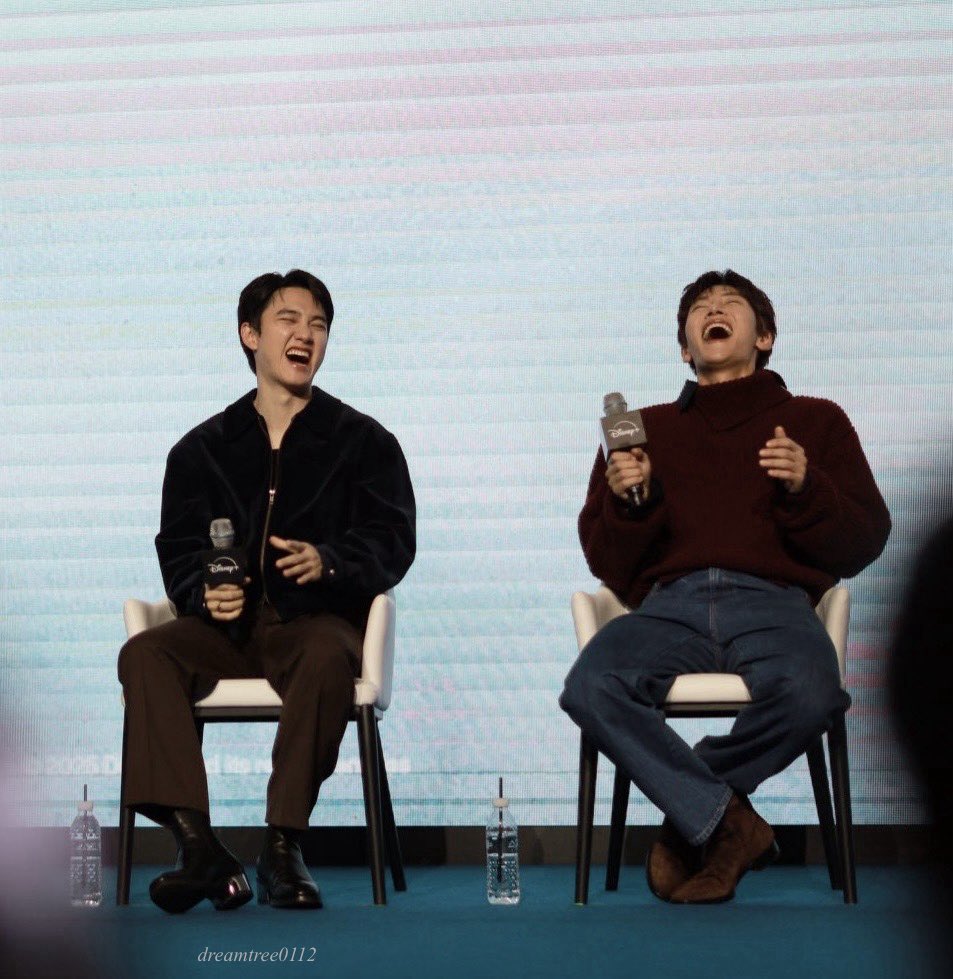 D.O. (EXO)粉絲拍下的瞬間