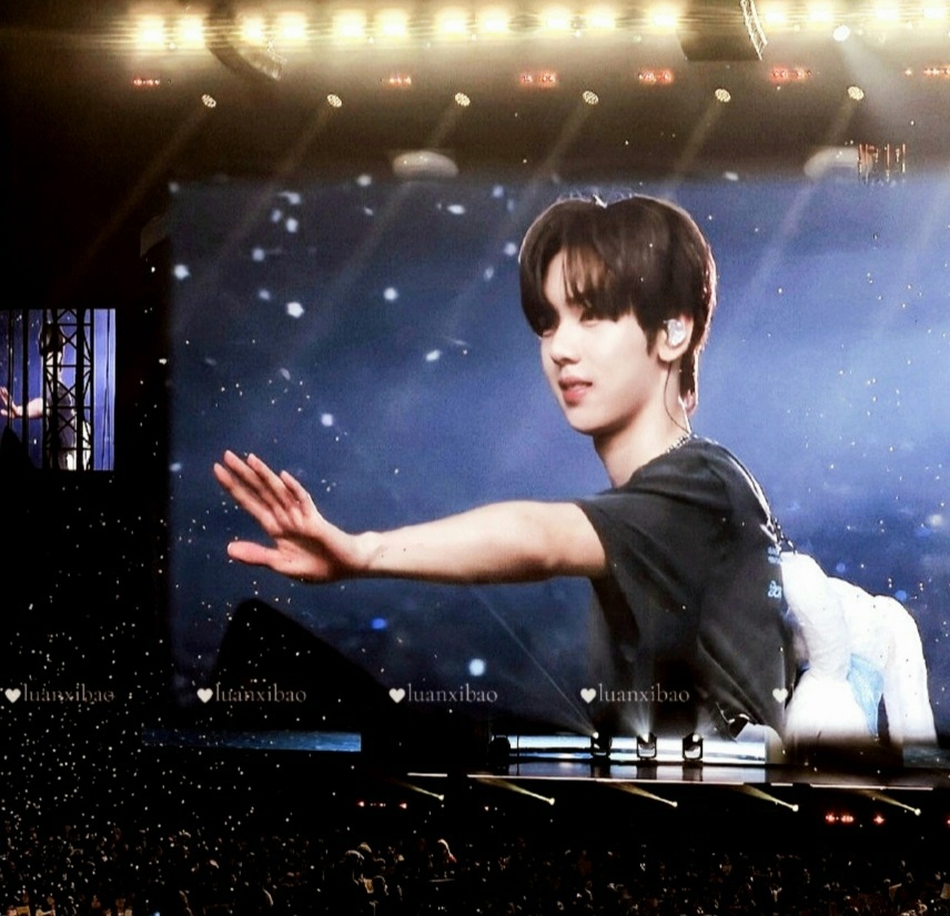 ハン・ユジン (ZEROBASEONE)ファンが撮った瞬間