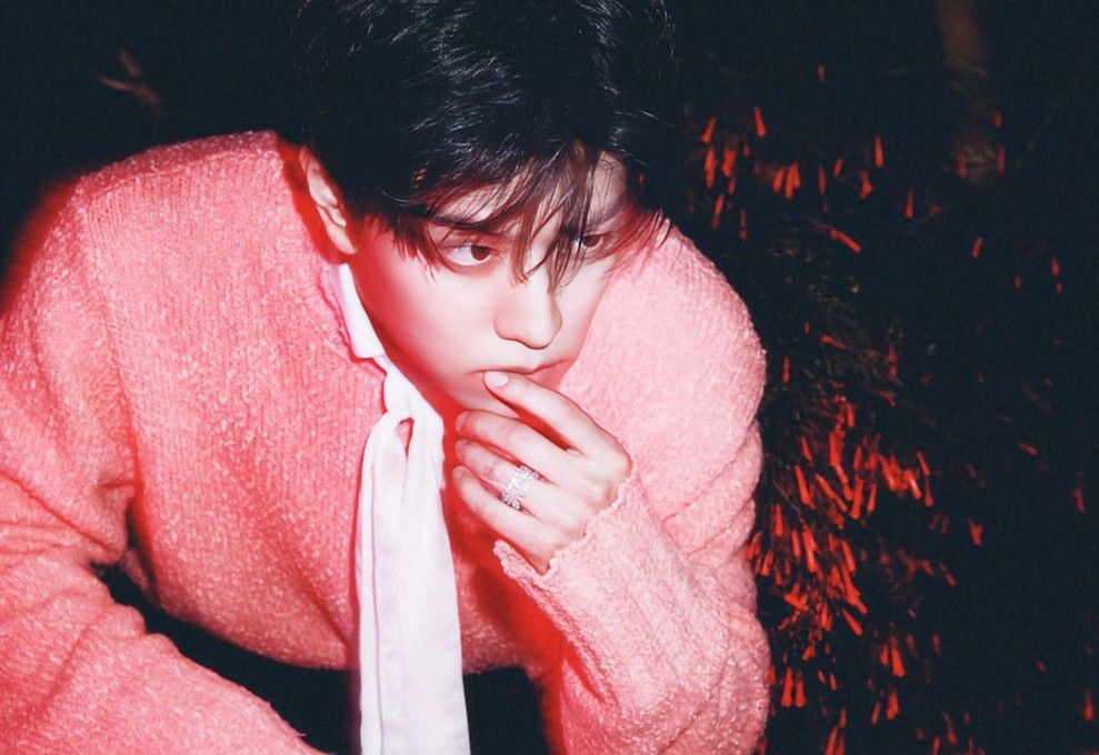 Behind-the-scenes cut of Seungmin (Stray Kids)