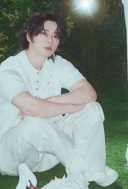 Latest photo of Beomgyu (TOMORROW X TOGETHER)