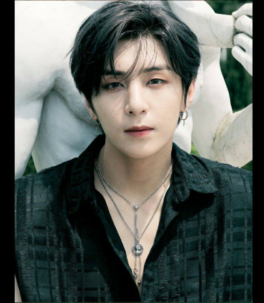 Behind-the-scenes cut of Y (GoldenChild)