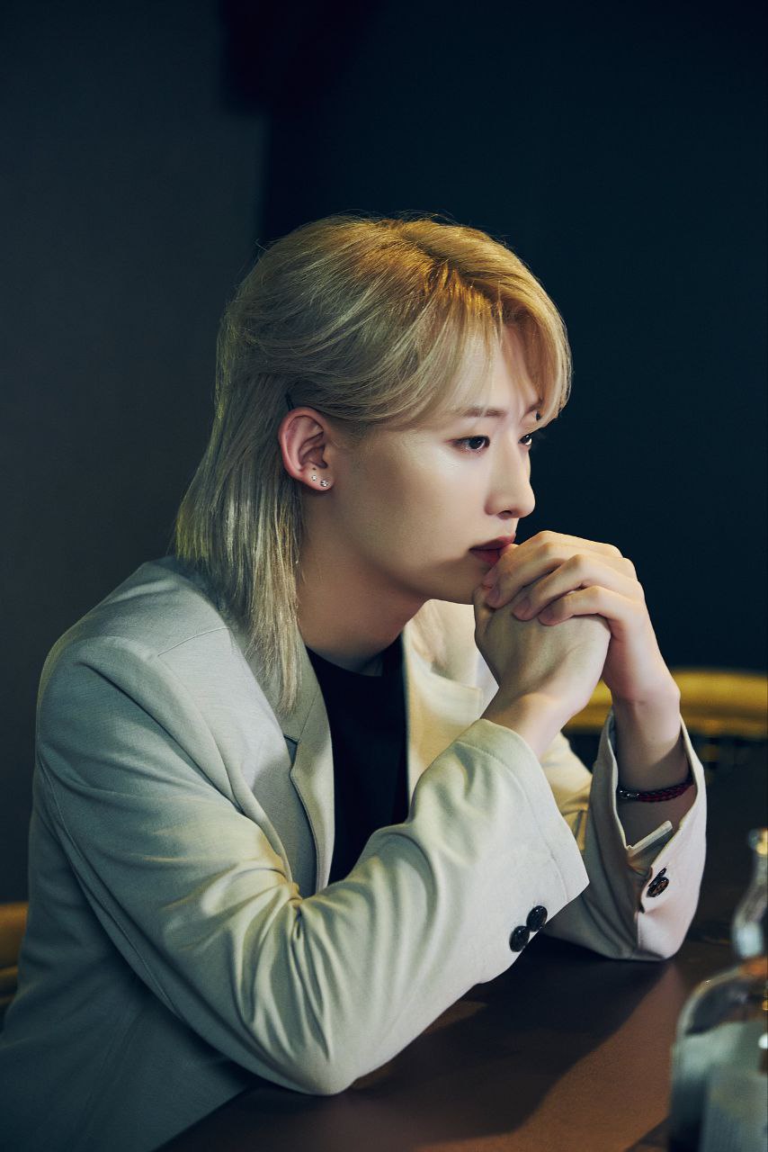 A moment captured by Yoojung (OnlyOneOf)'s fan