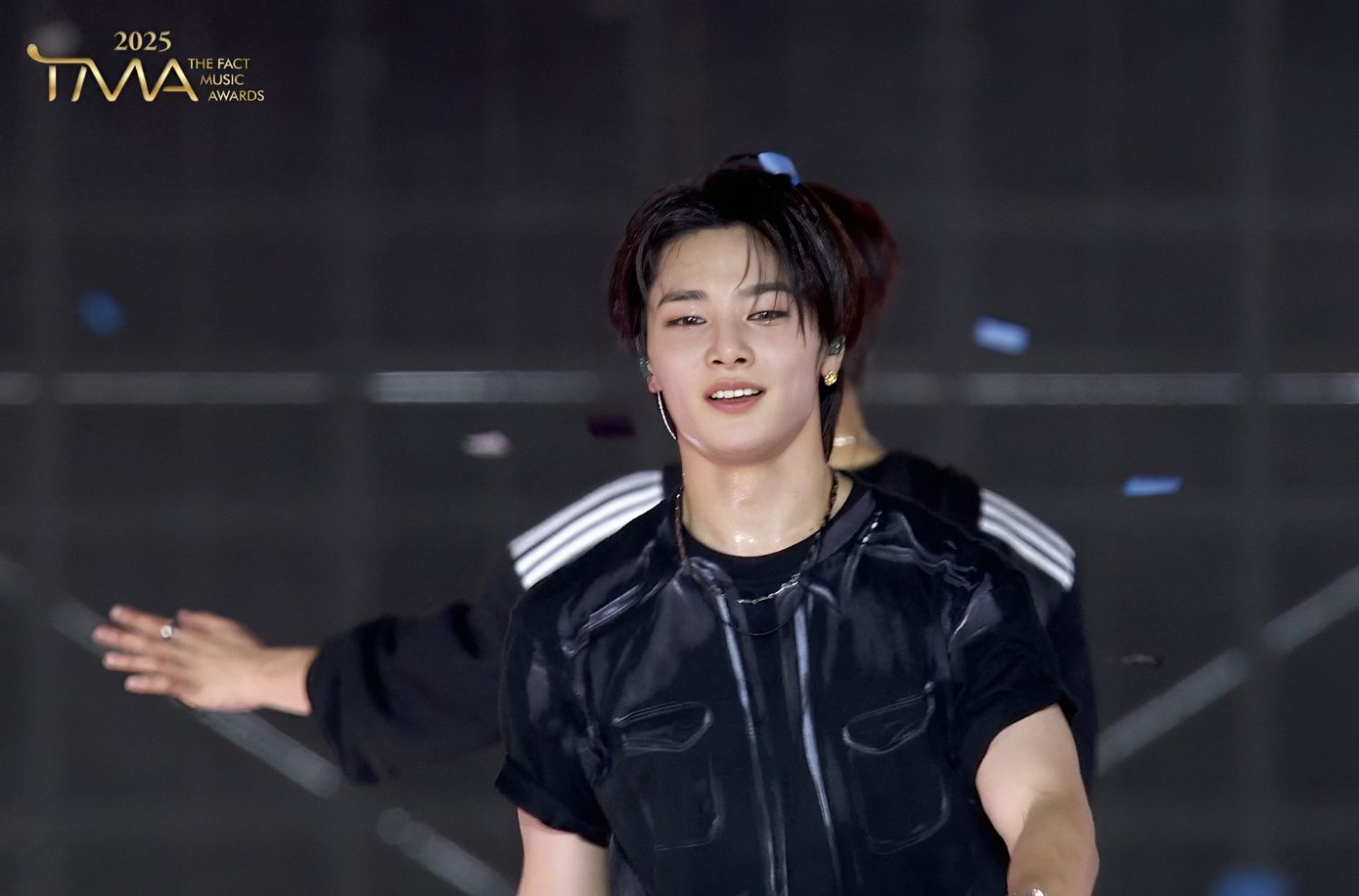 Behind-the-scenes cut of I.N (Stray Kids)