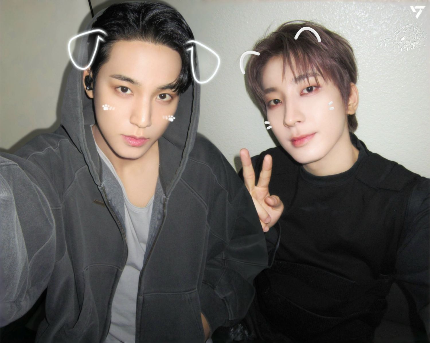 Recent activity shot of Mingyu (SEVENTEEN)