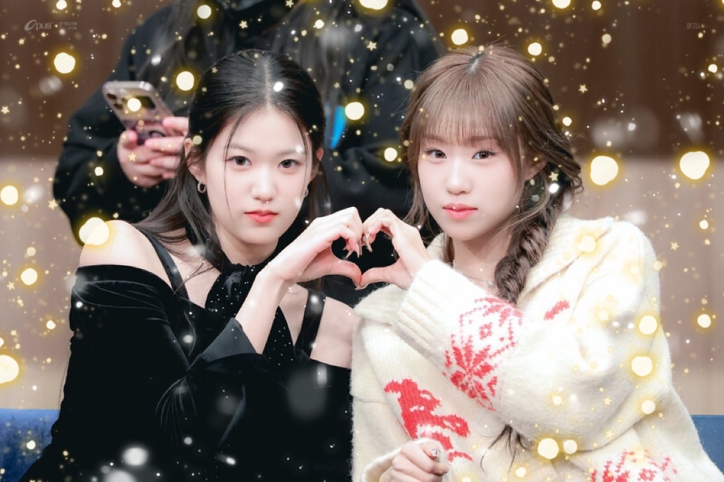 Behind-the-scenes cut of Yoon Jiyoon