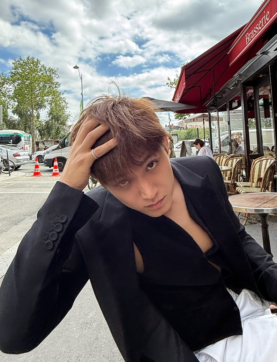 A moment captured by Mingyu (SEVENTEEN)'s fan