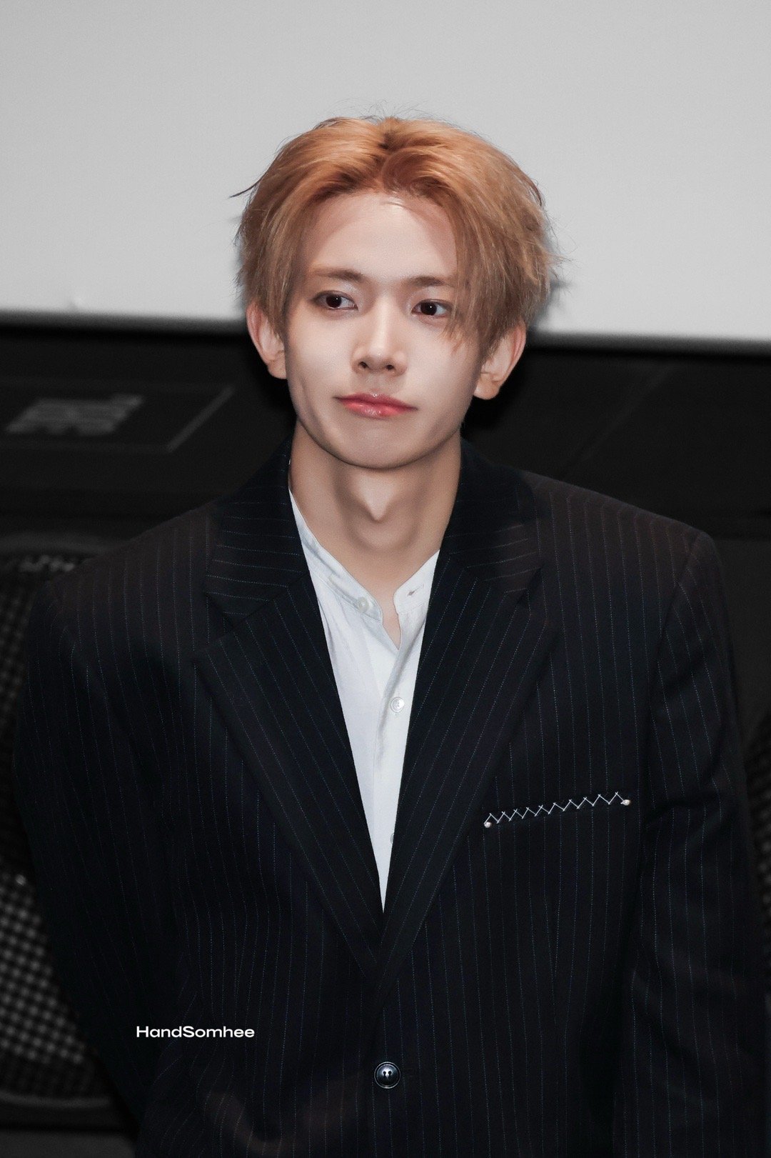 Latest photo of Heeseung (ENHYPEN)