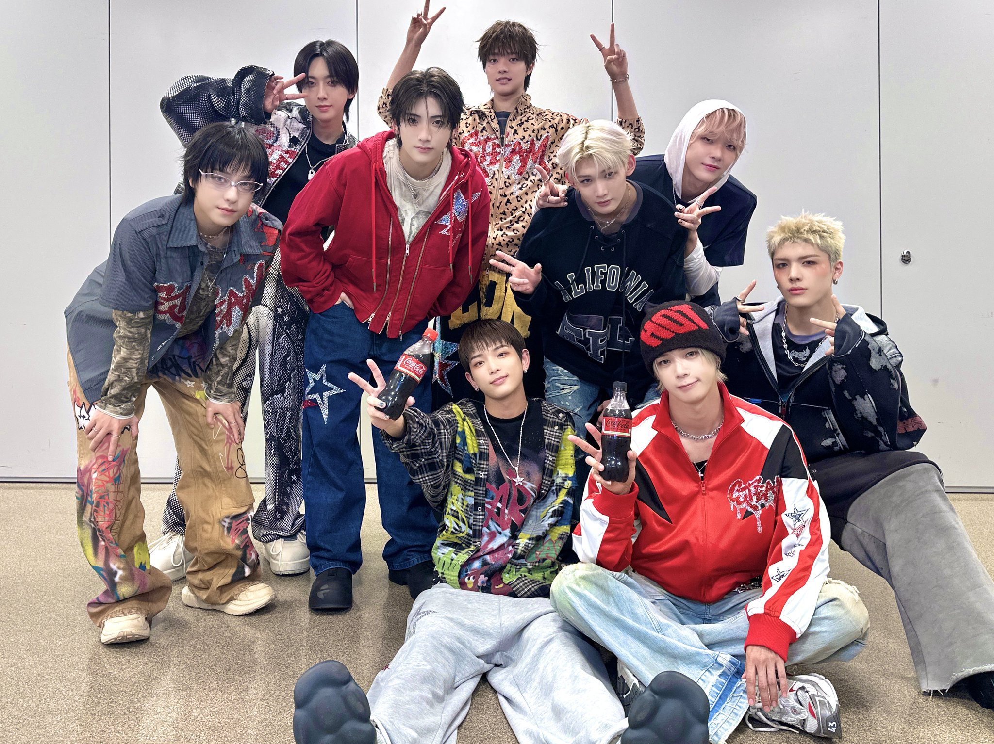 Latest photo of &TEAM