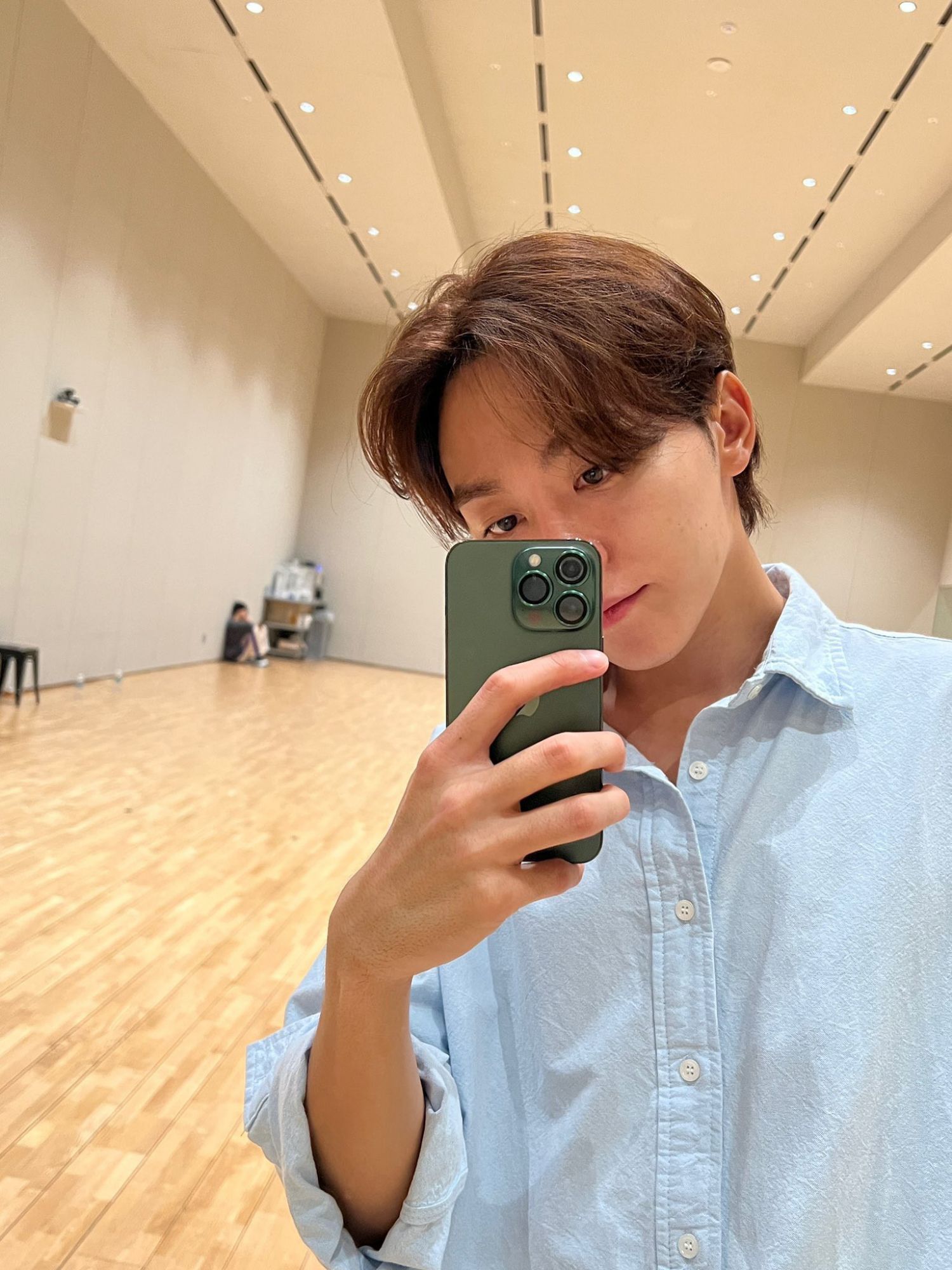 Behind-the-scenes cut of Seungkwan (SEVENTEEN)