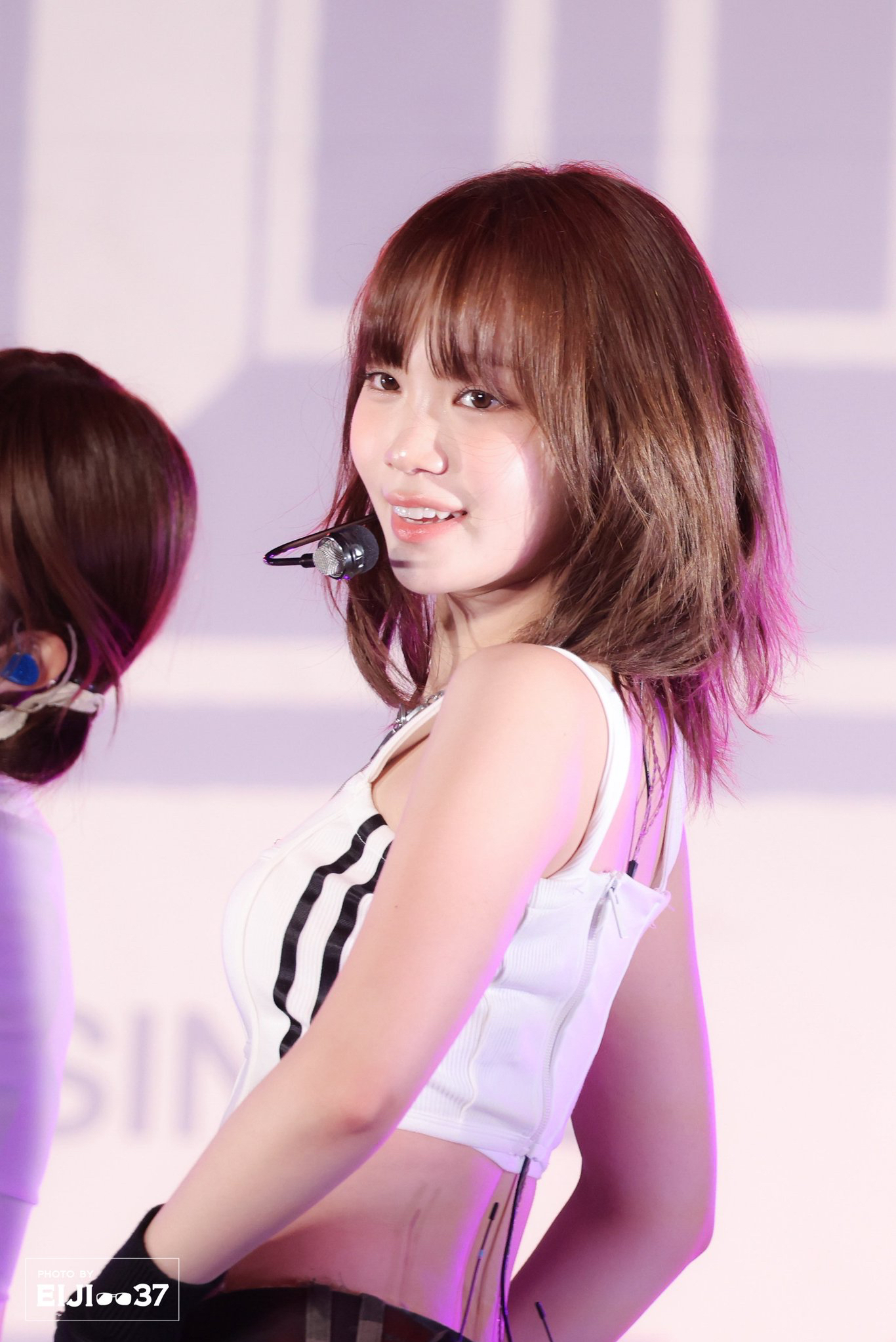 Latest photo of Kim Chaewon (LE SSERAFIM)