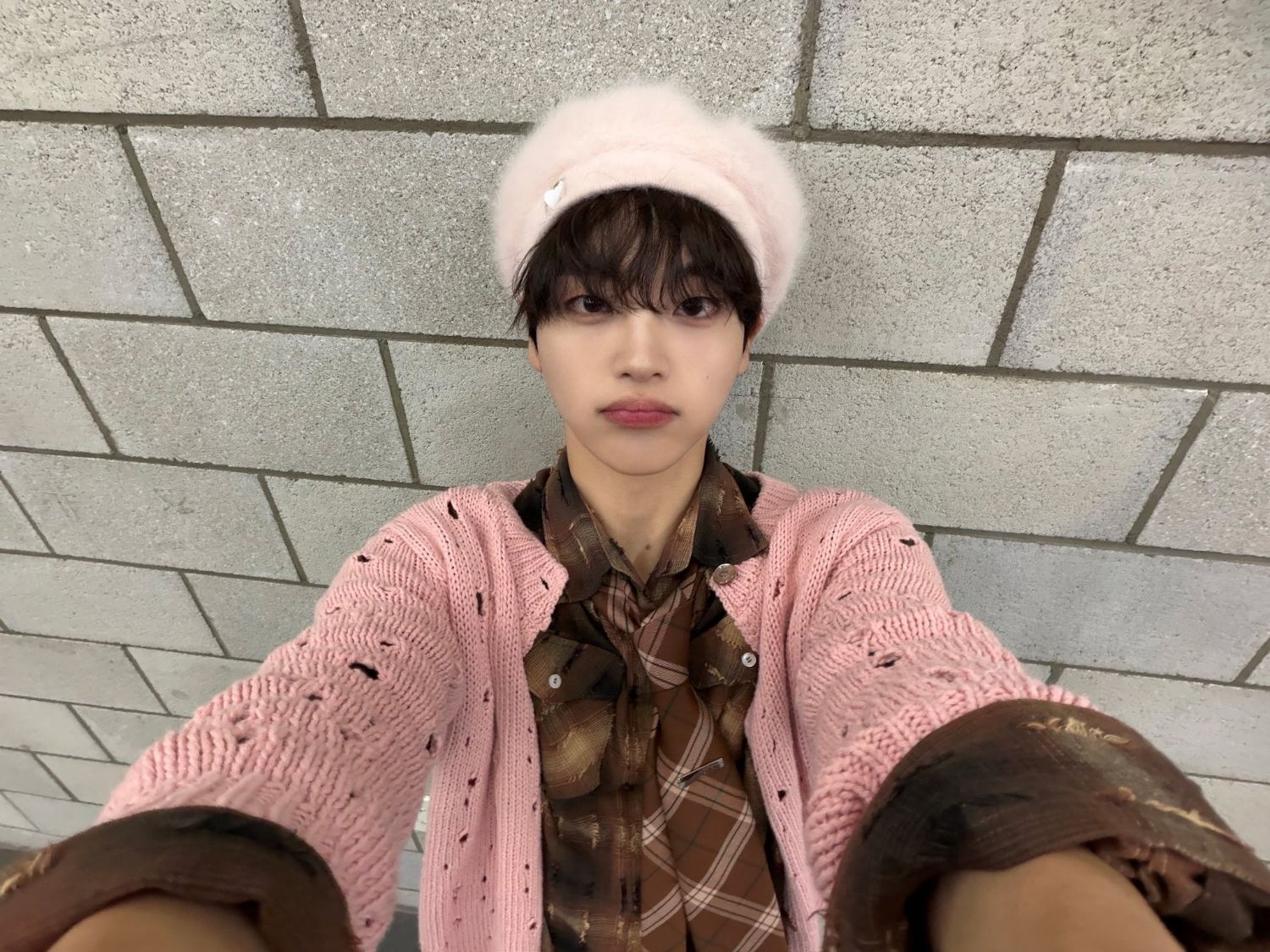 A moment captured by Hyeongjun (CRAVITY)'s fan