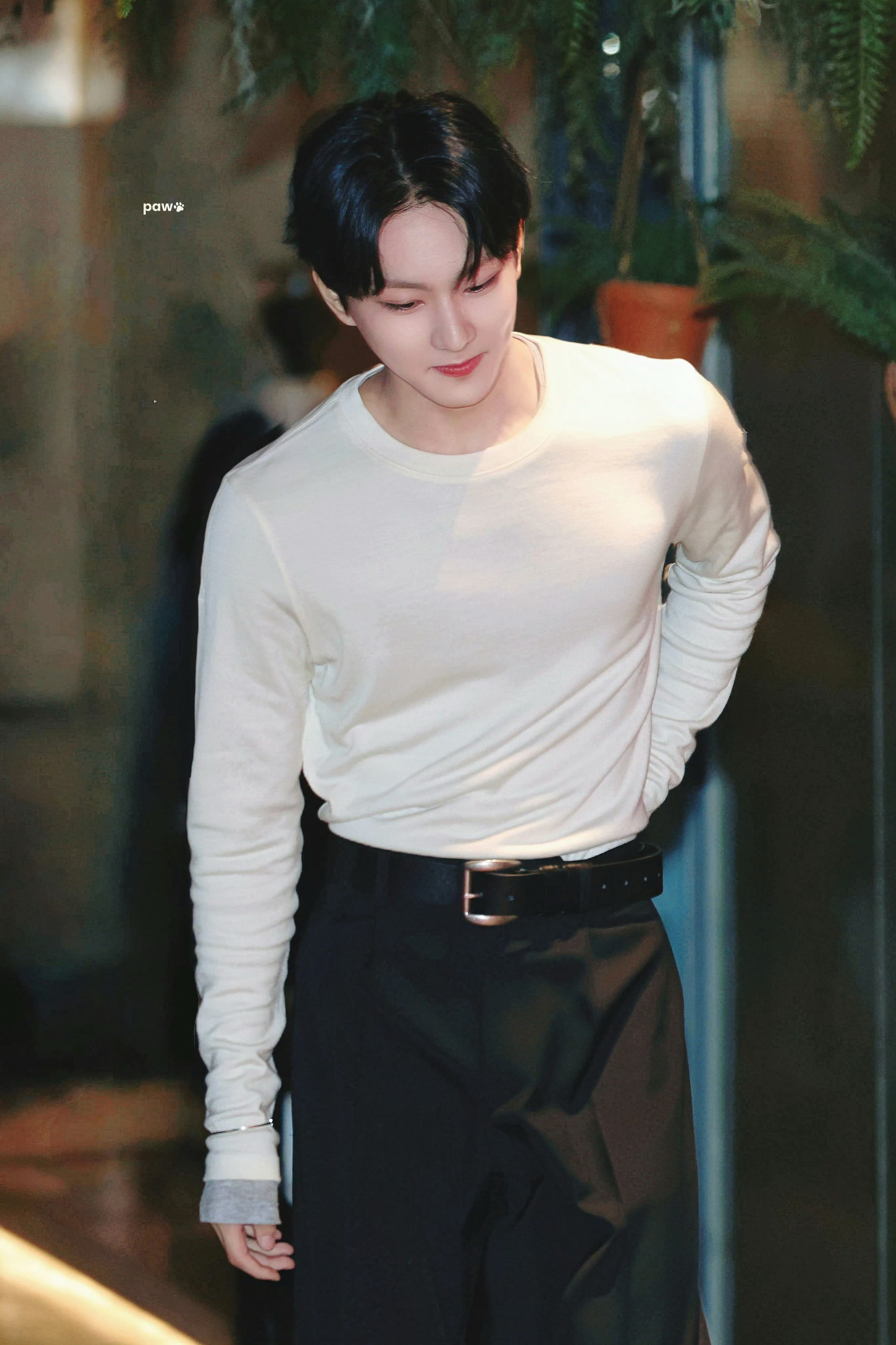 Latest photo of Jungwon (ENHYPEN)