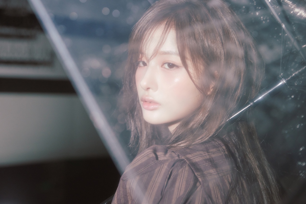 Recent activity shot of NMIXX