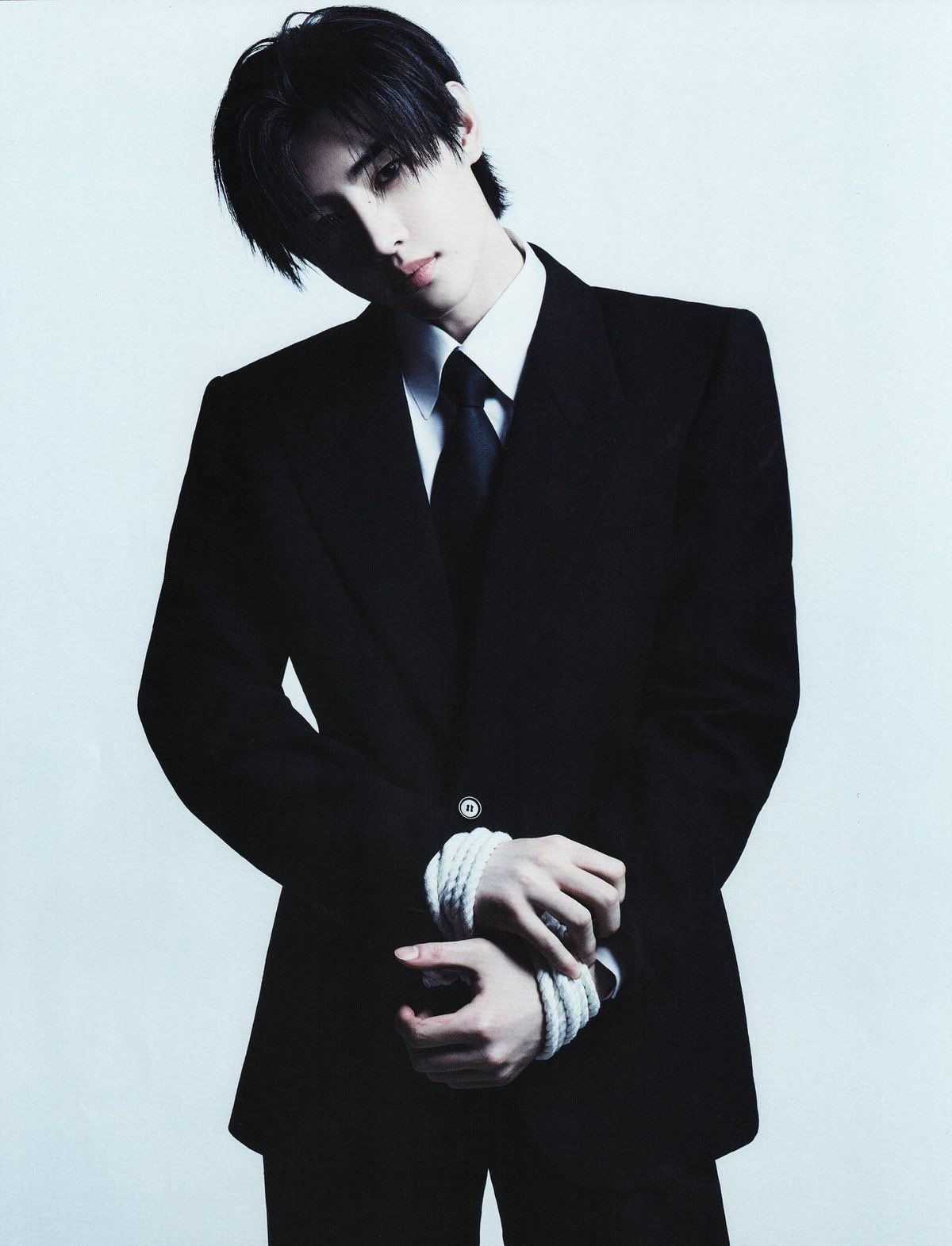 Foto aktivitas terbaru Sunghoon (ENHYPEN)