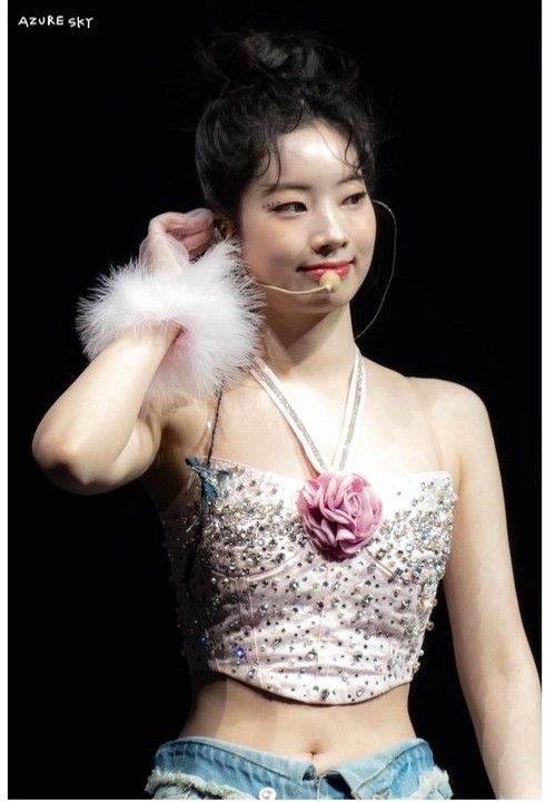 다현 (TWICE)의 비하인드 컷