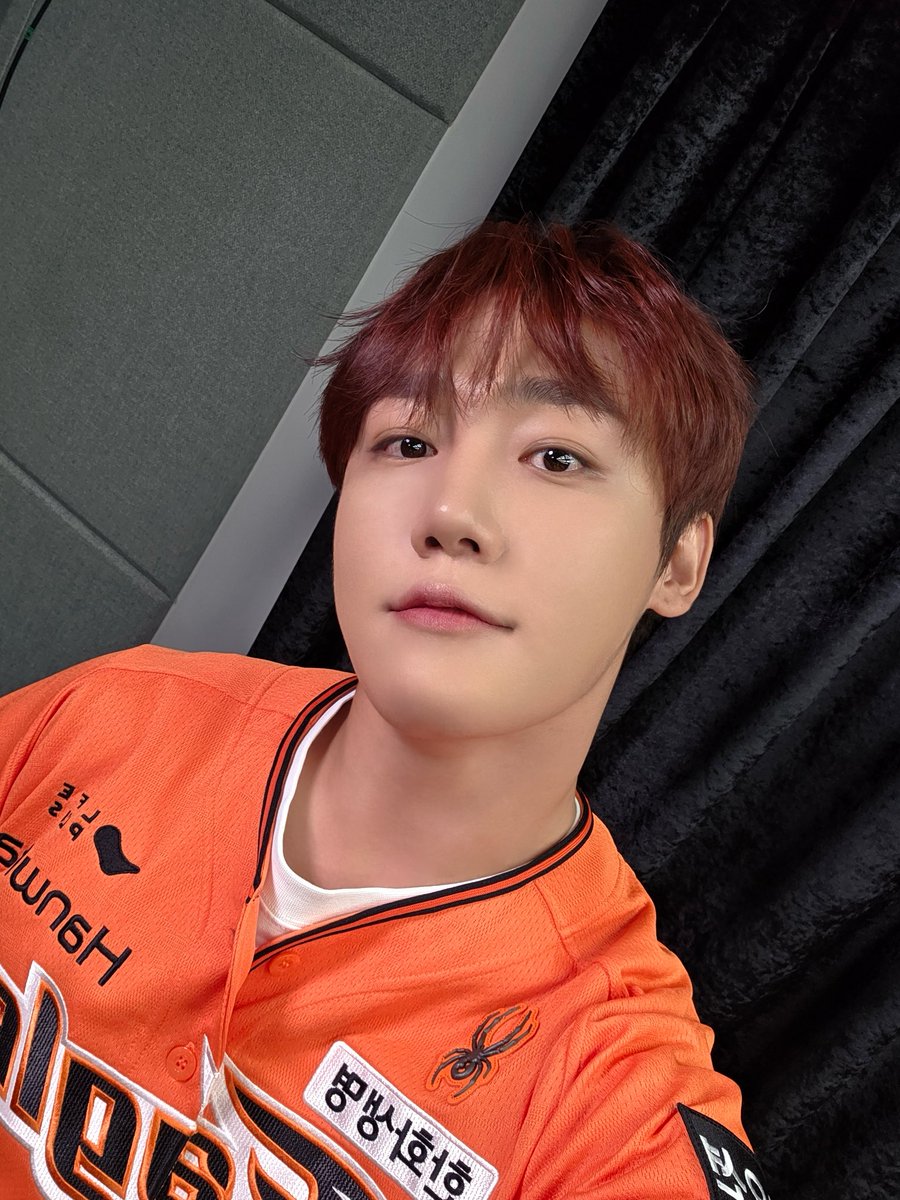 A moment captured by GoldenChild's fan