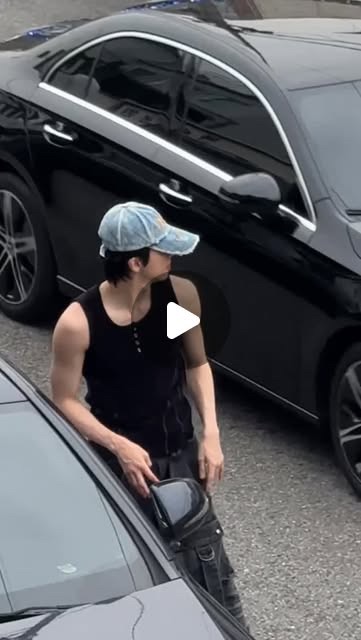 A heartfelt wallpaper shared by Xiao (UP10TION)'s fans