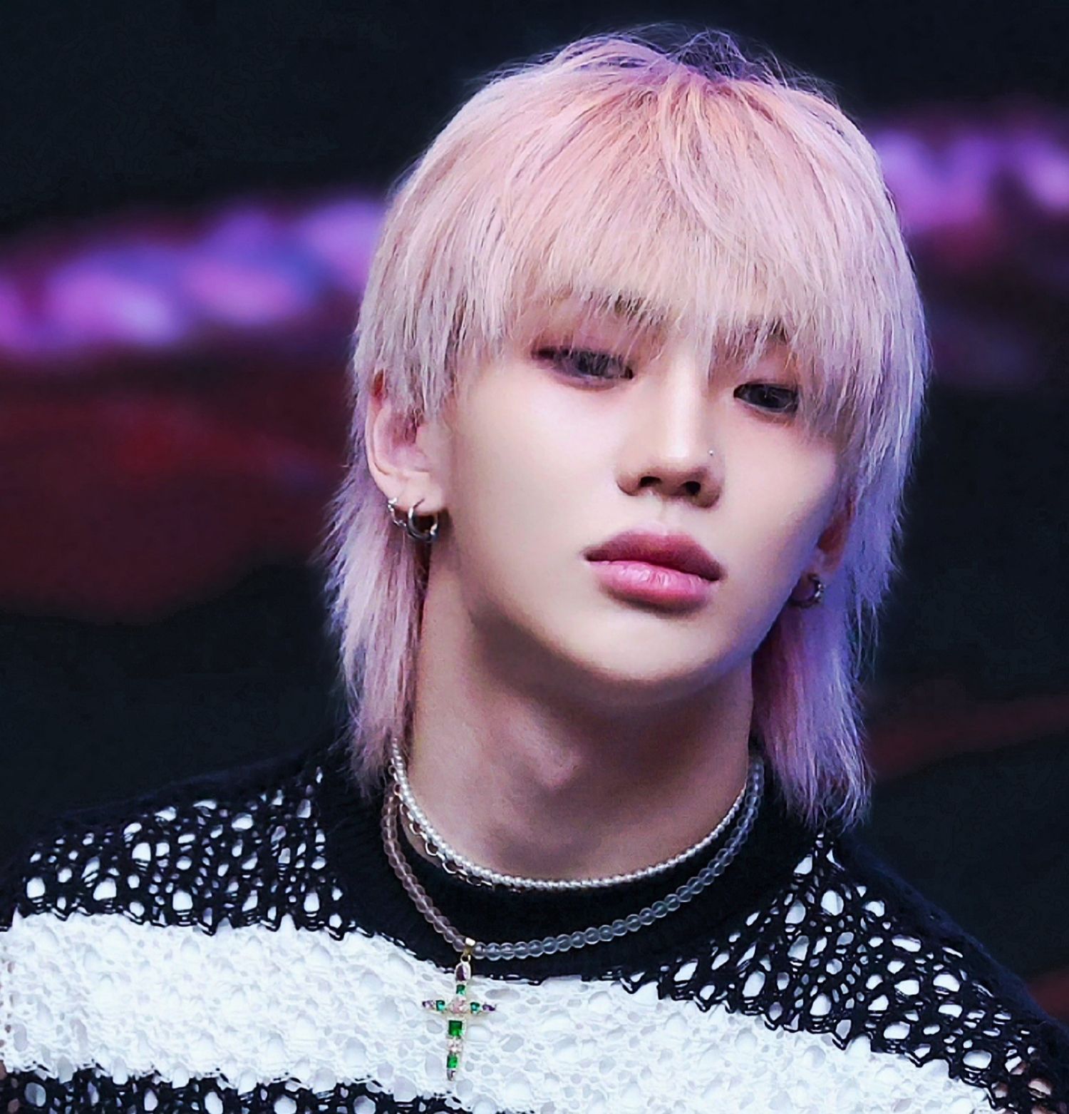 Behind-the-scenes cut of Junhyeok (TNX)