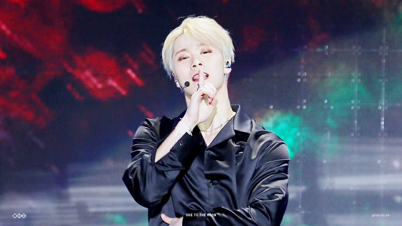 A moment captured by Moonbin (ASTRO)'s fan