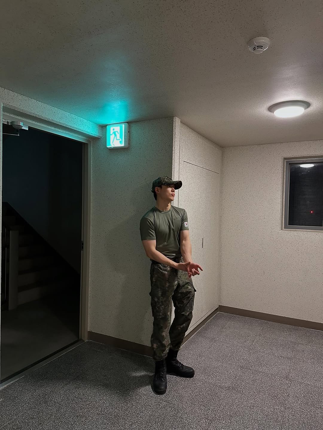 Latest photo of BOBBY (iKON)