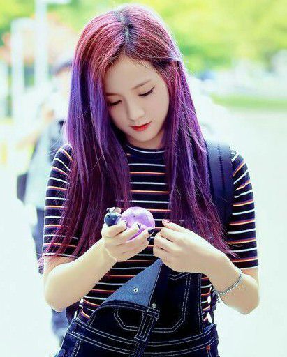 智秀 (BLACKPINK)的最新照片