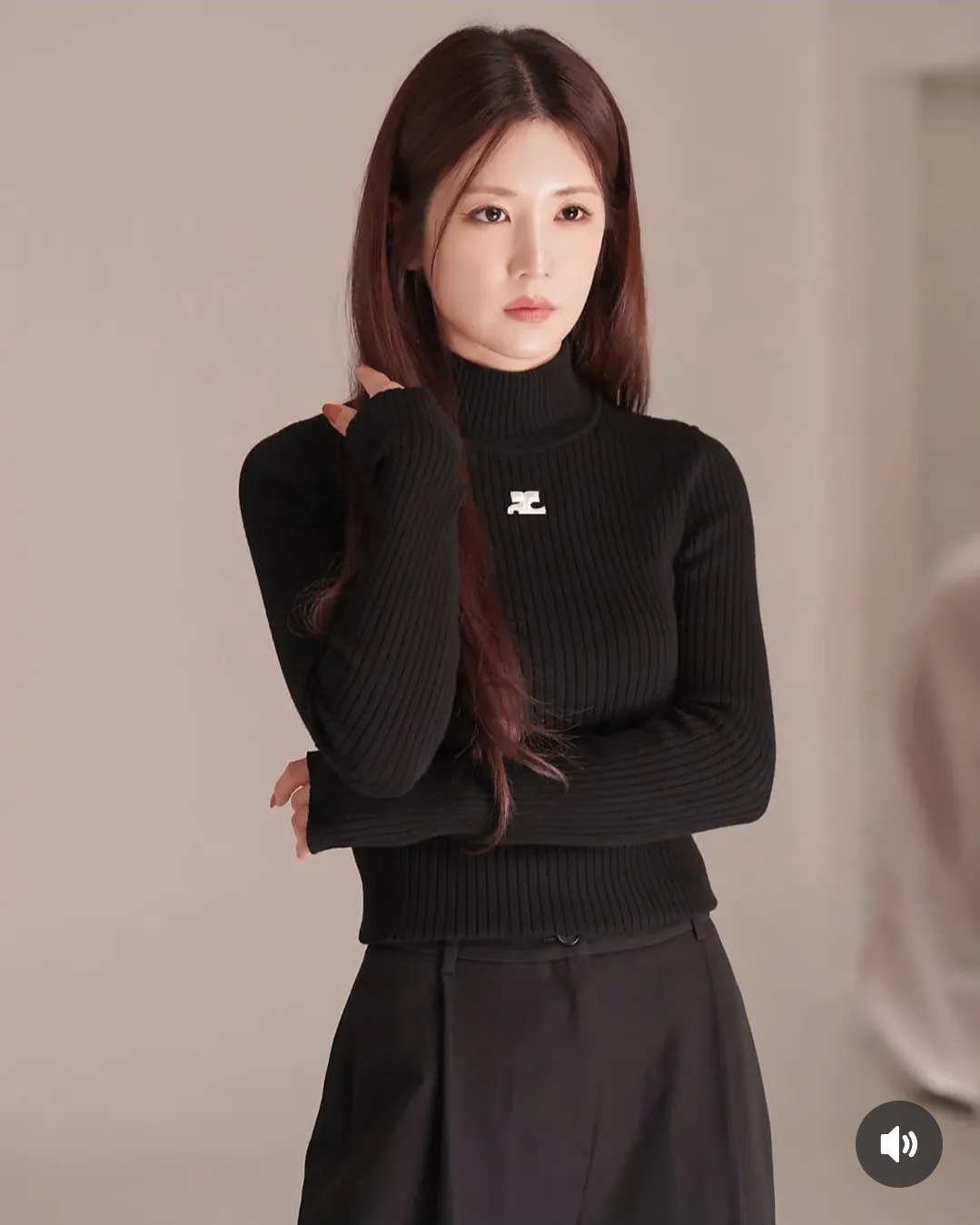 Behind-the-scenes cut of Park Chorong (Apink)