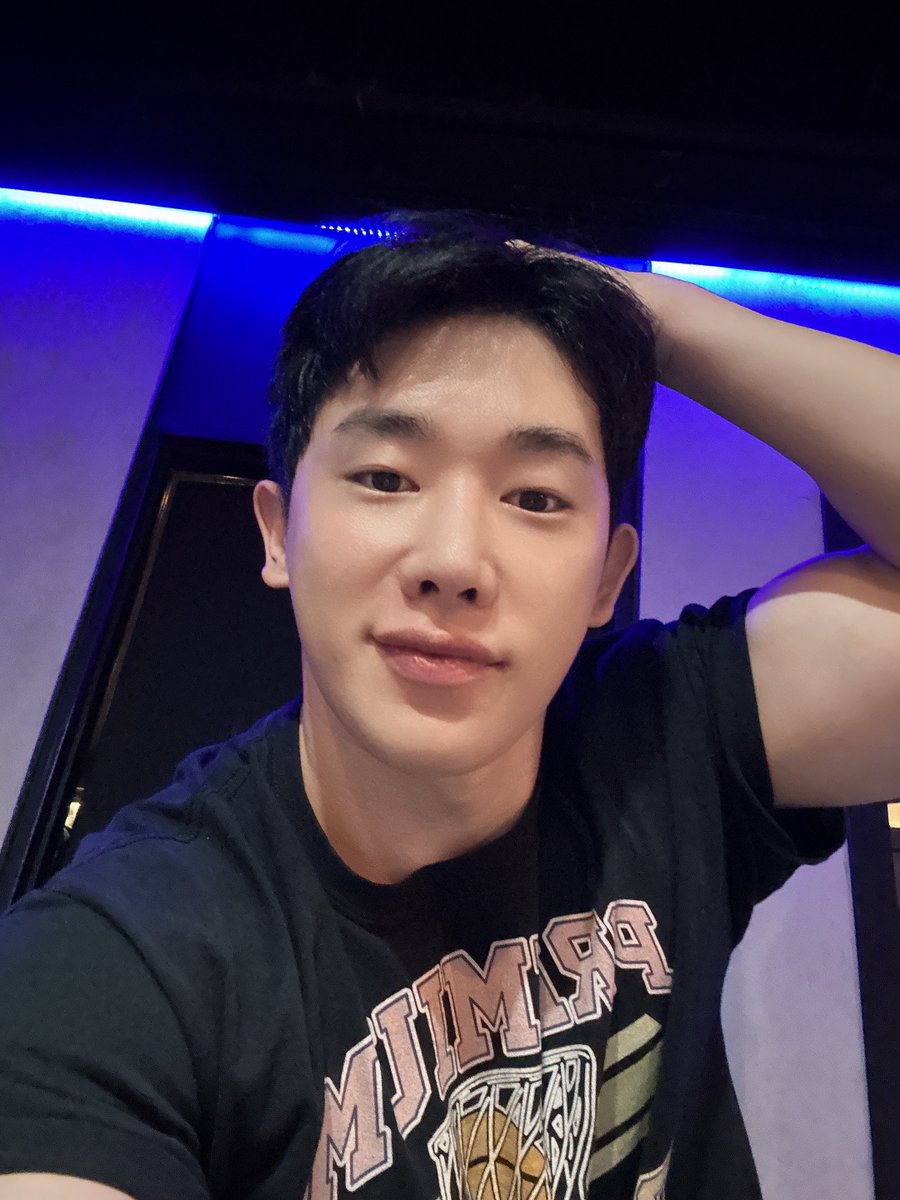 Latest photo of Wonho