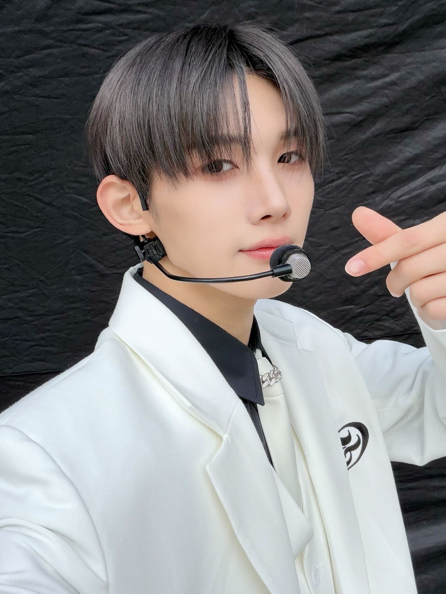 Behind-the-scenes cut of Jo (&TEAM)