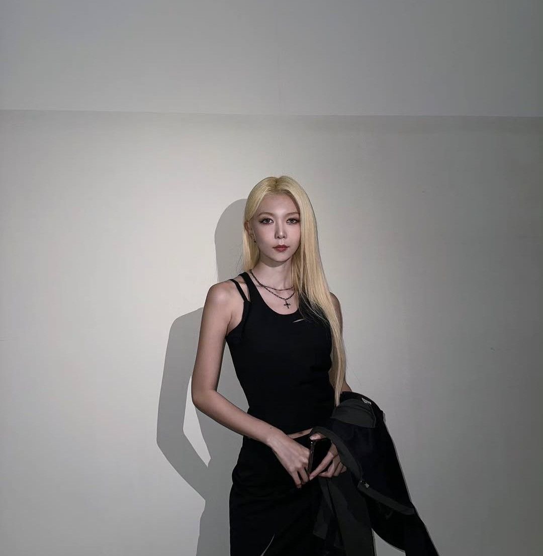 DREAMCATCHERの最近の活動写真