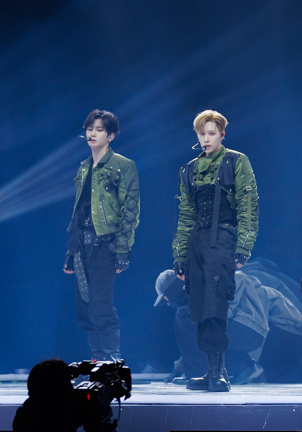 Today's hottest K-pop community feed