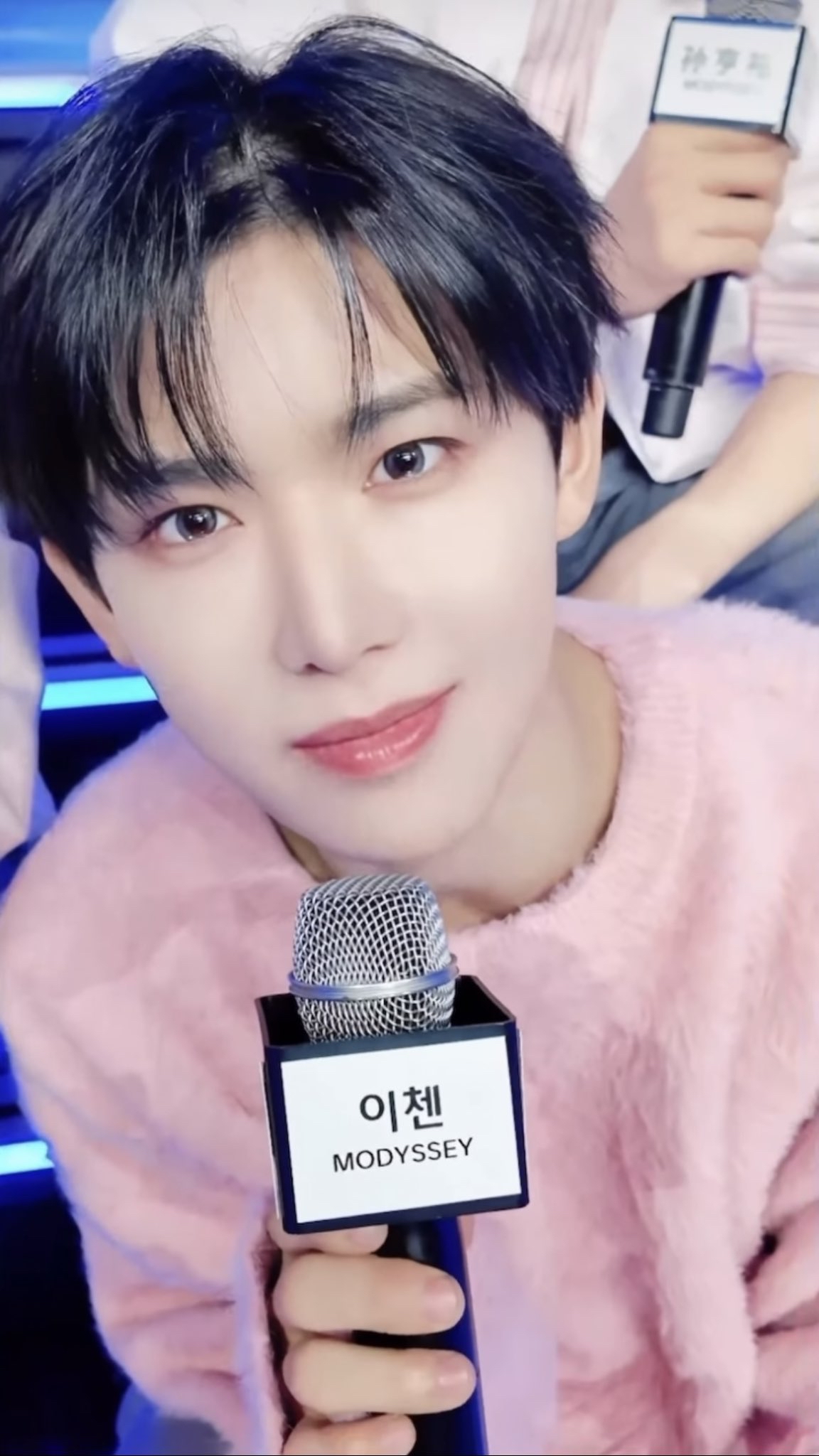 Latest photo of Yi Chen (MODYSSEY)