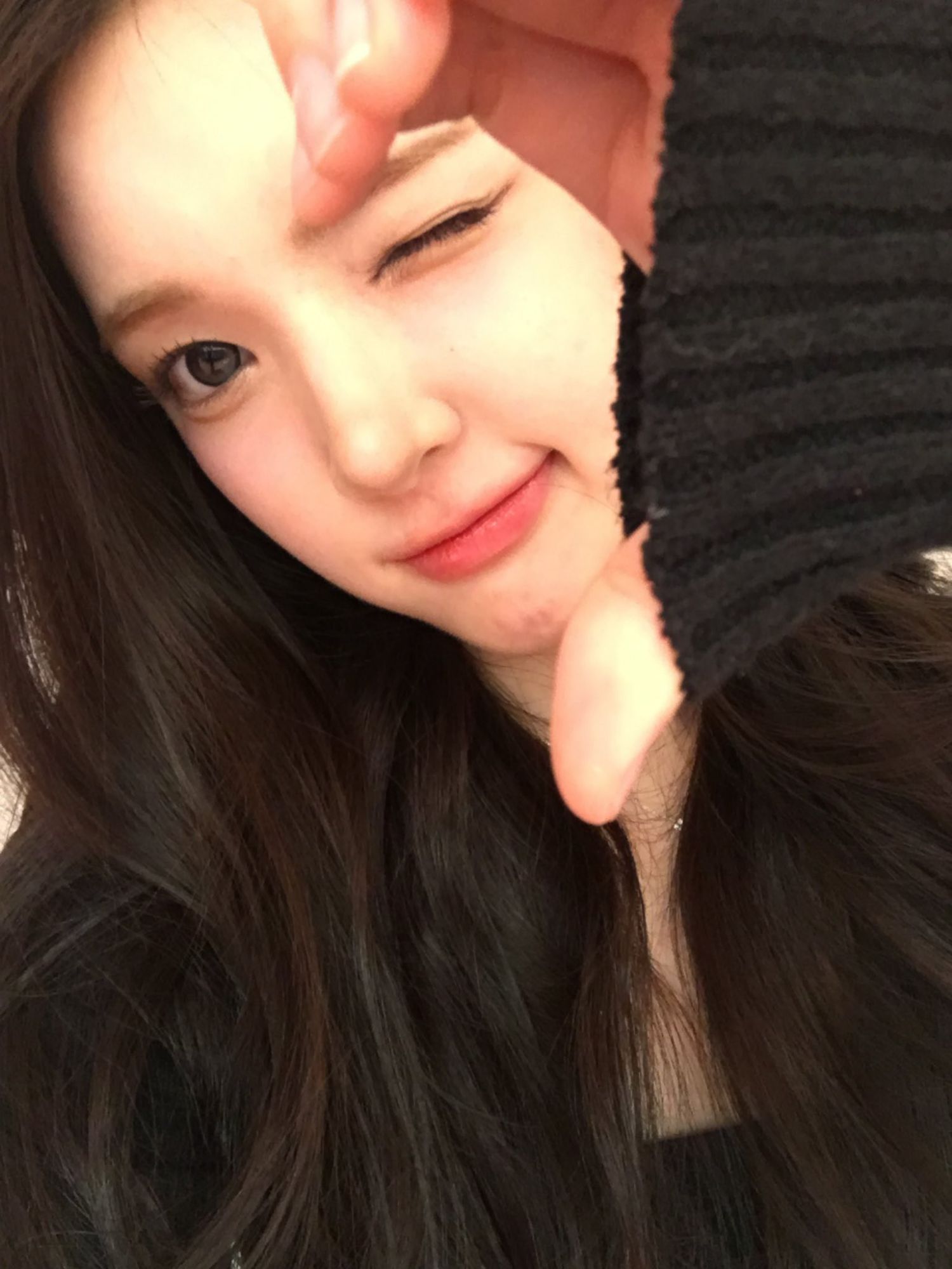 Recent activity shot of Yuha (Hearts2Hearts)