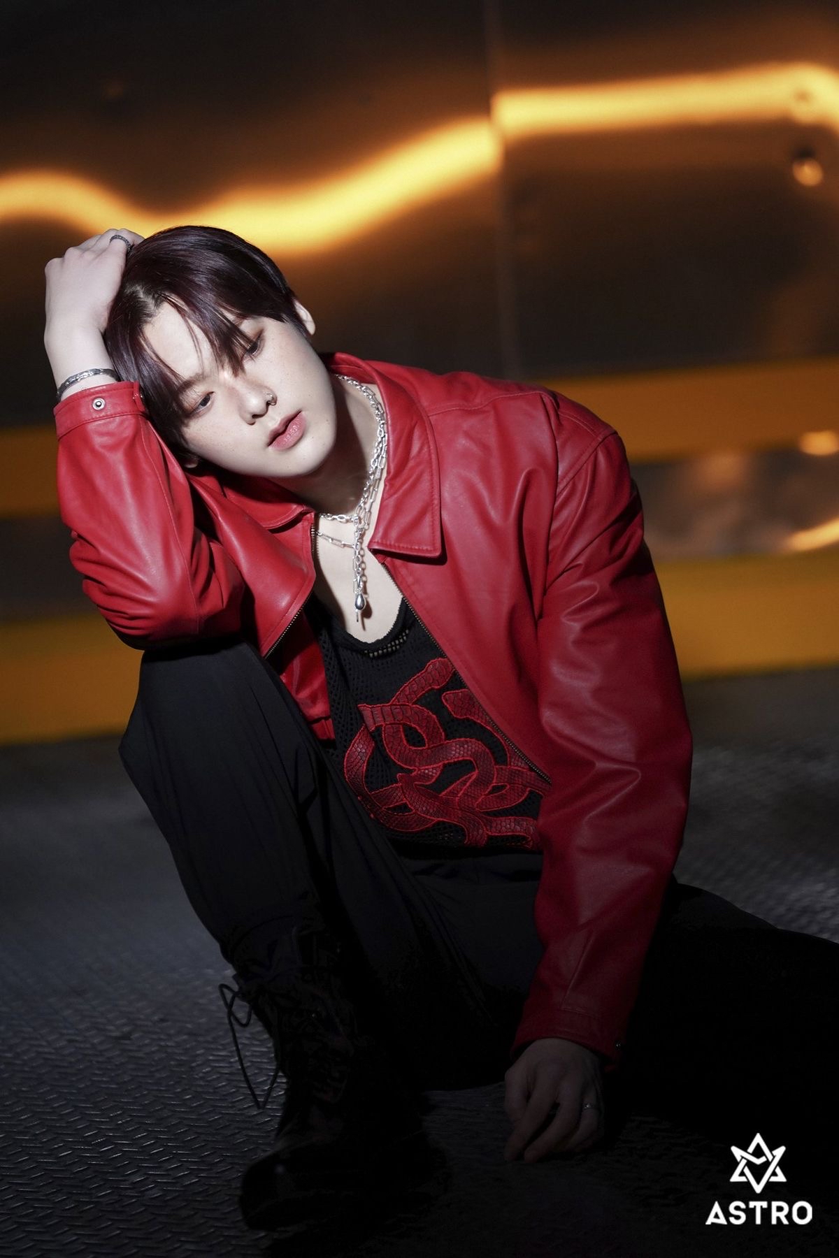 Behind-the-scenes cut of Sanha (ASTRO)