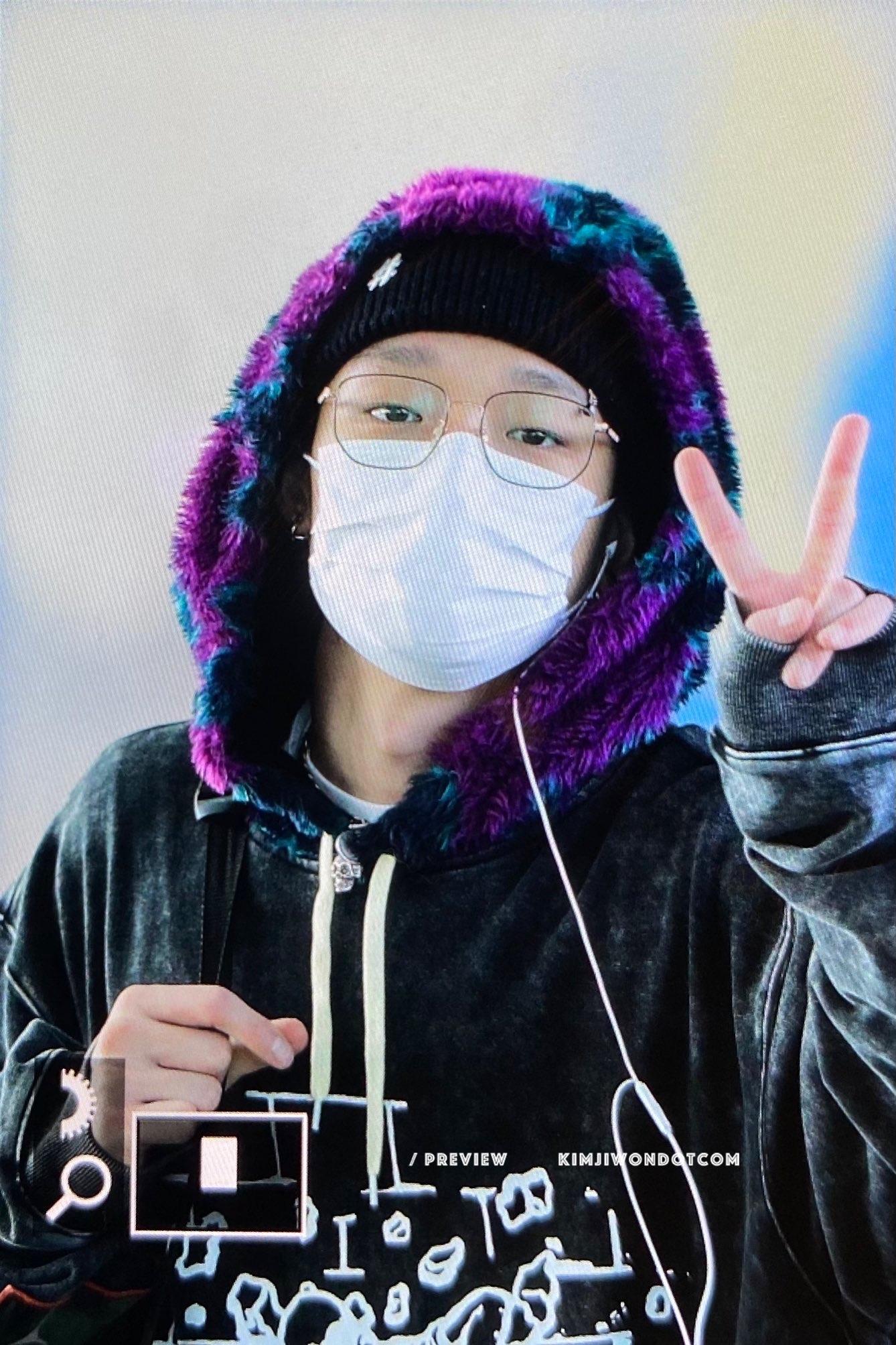 Latest photo of BOBBY (iKON)