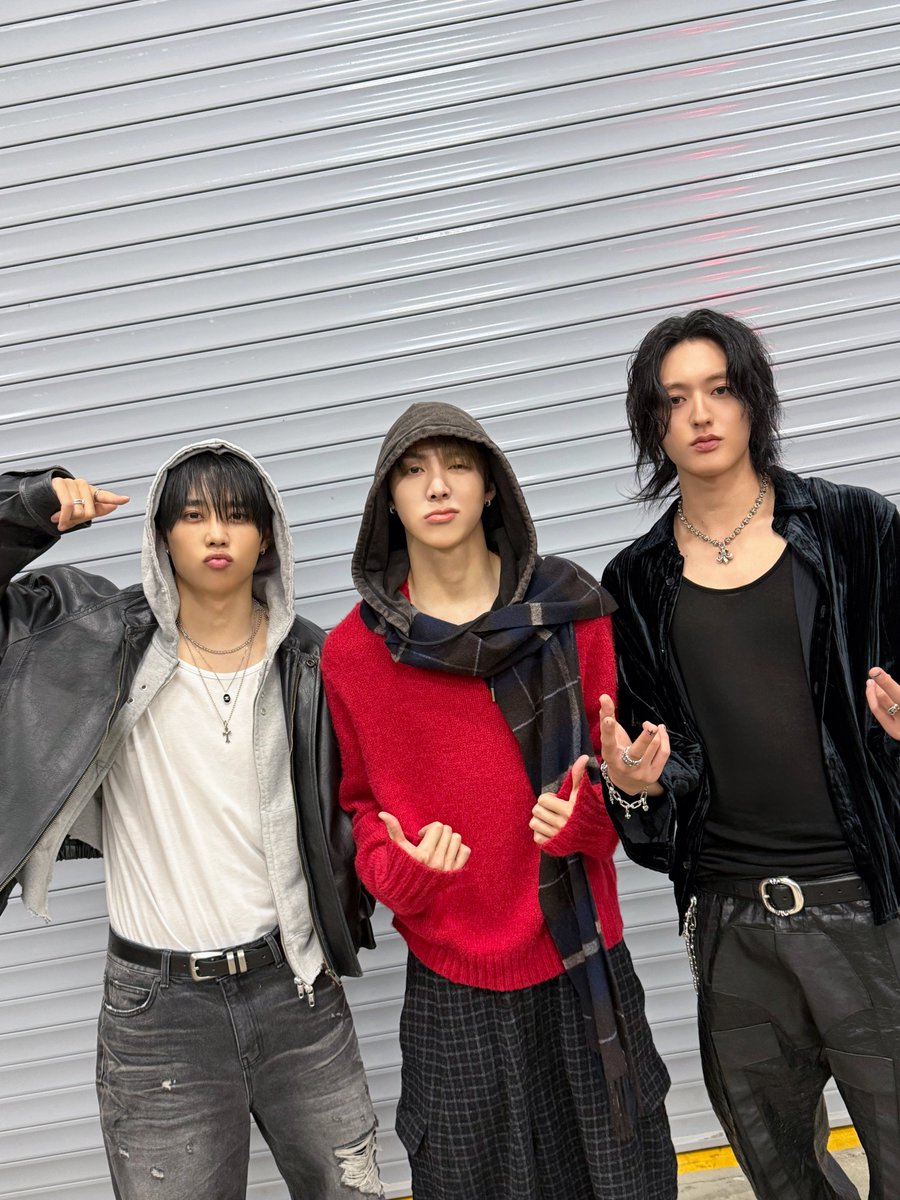 Behind-the-scenes cut of TREASURE