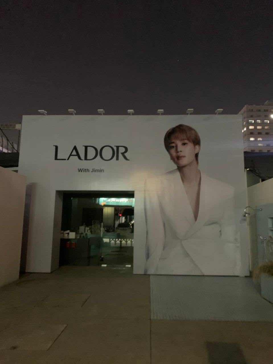 Foto aktivitas terbaru Jimin (BTS)