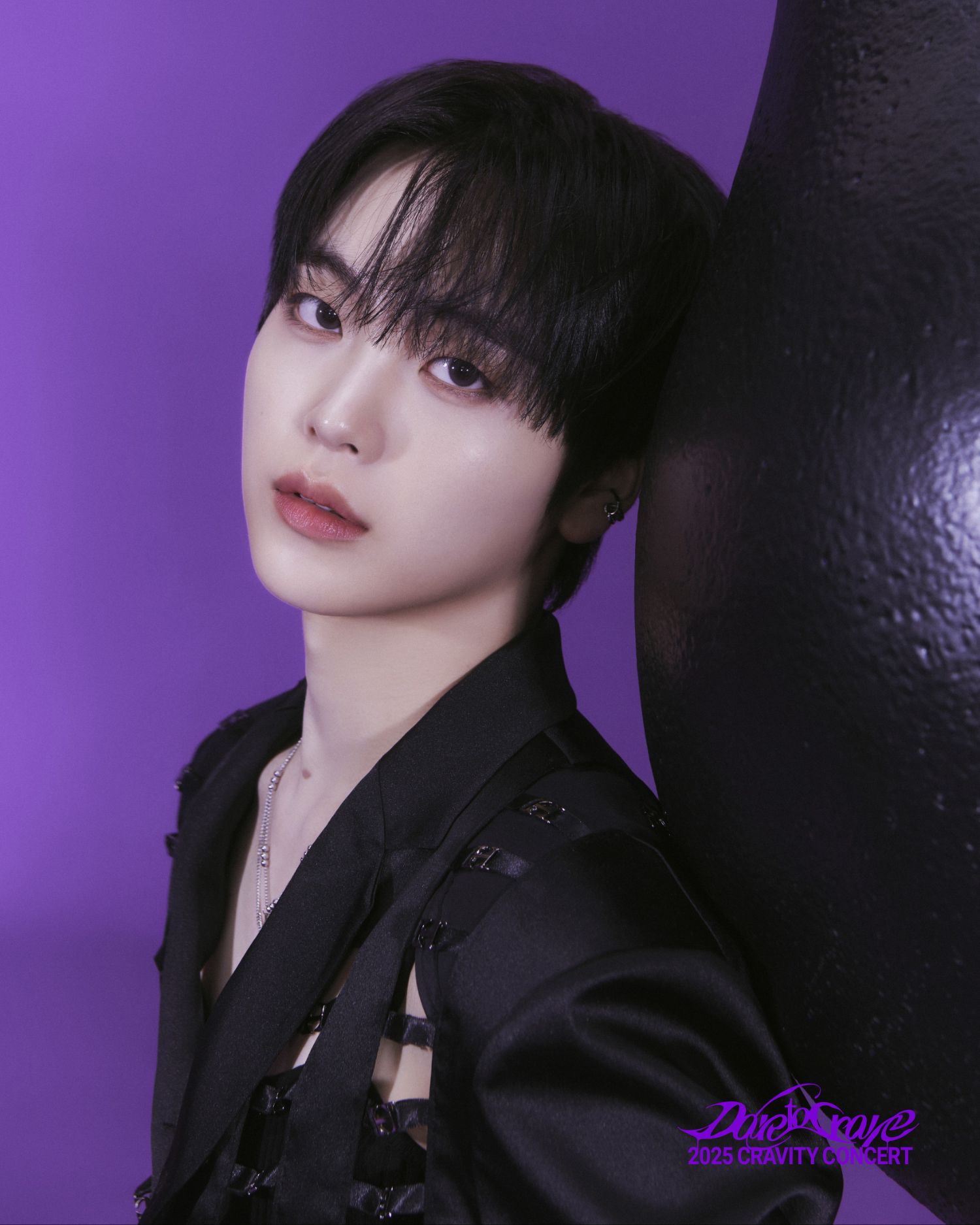 Recent activity shot of Hyeongjun (CRAVITY)