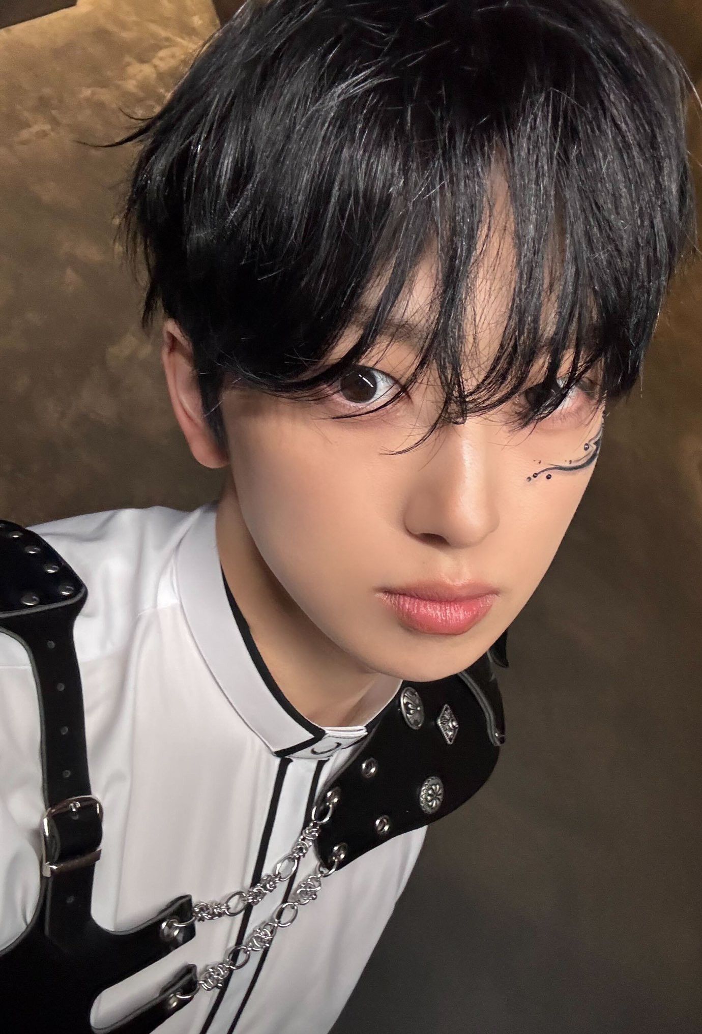 Behind-the-scenes cut of Fuma (&TEAM)