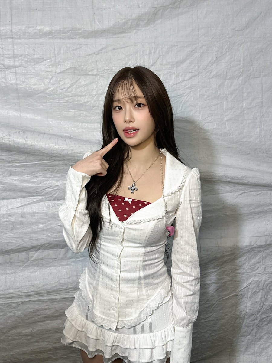 Latest photo of Chuu