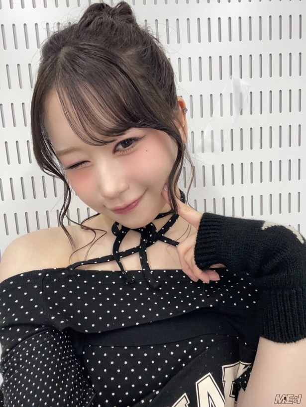 Recent activity shot of Kasahara Momona (ME:I)