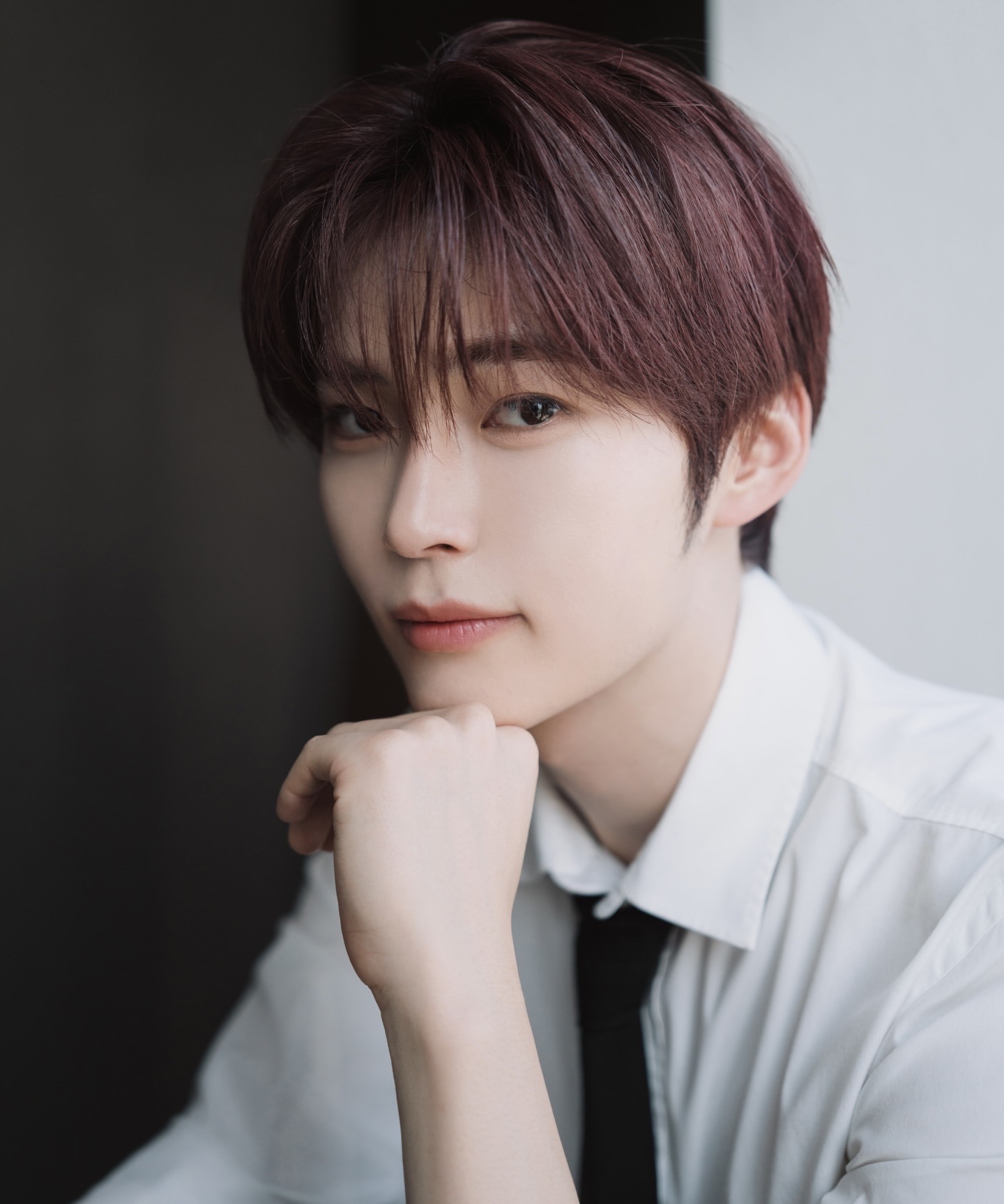 ソン・ハンビン (ZEROBASEONE)の最近の活動写真