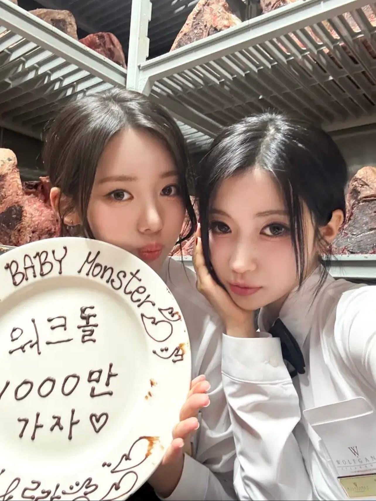 Behind-the-scenes cut of Asa (BABYMONSTER)