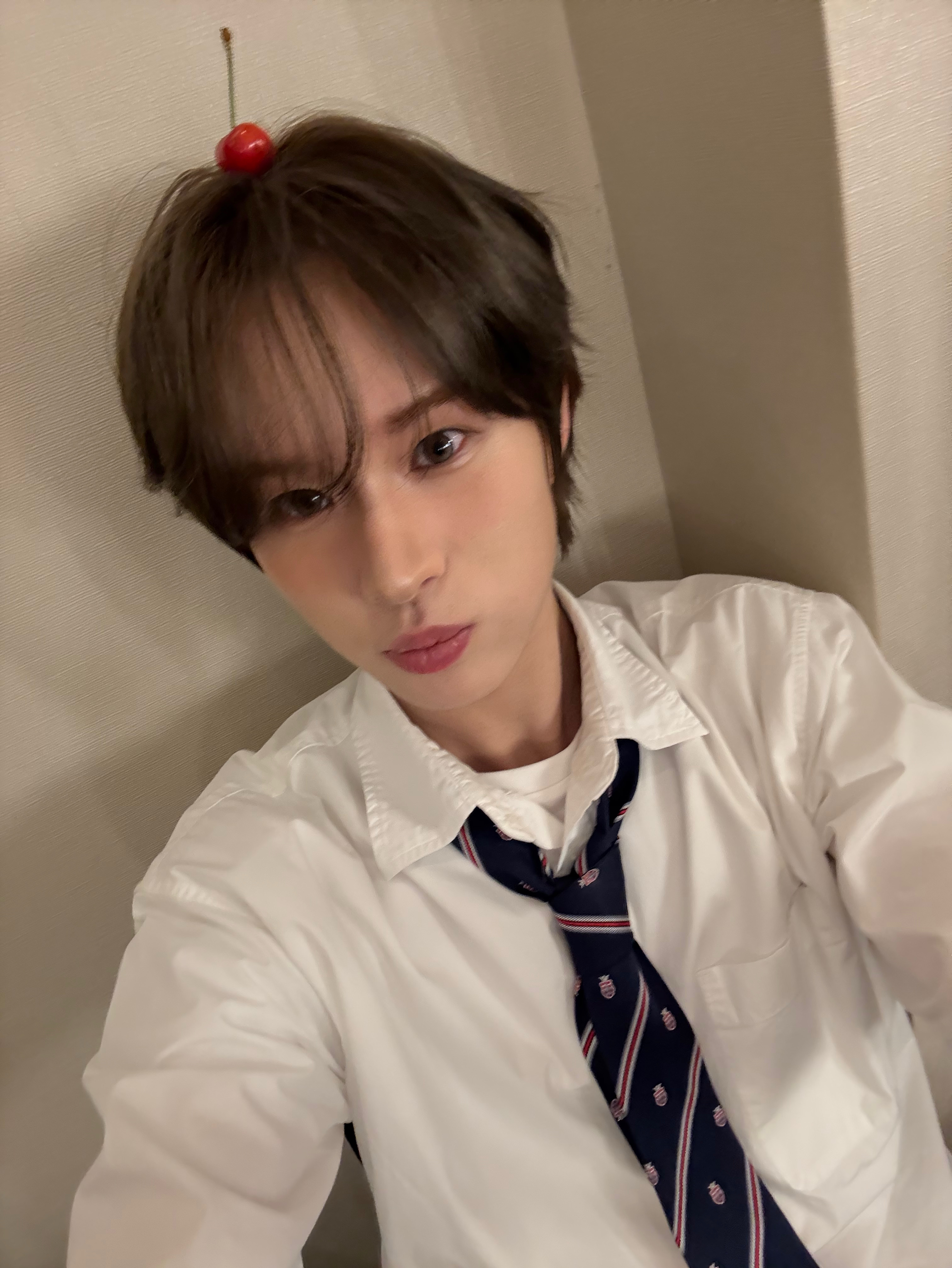 Recent activity shot of Kyungmin (TWS)