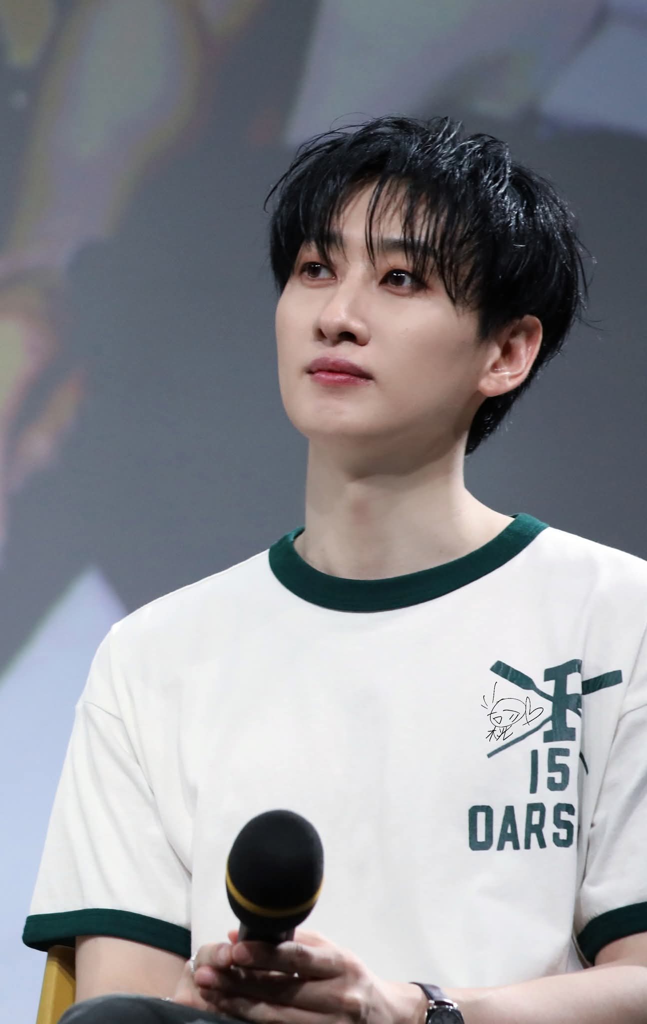 Behind-the-scenes cut of Eunhyuk (Super Junior)