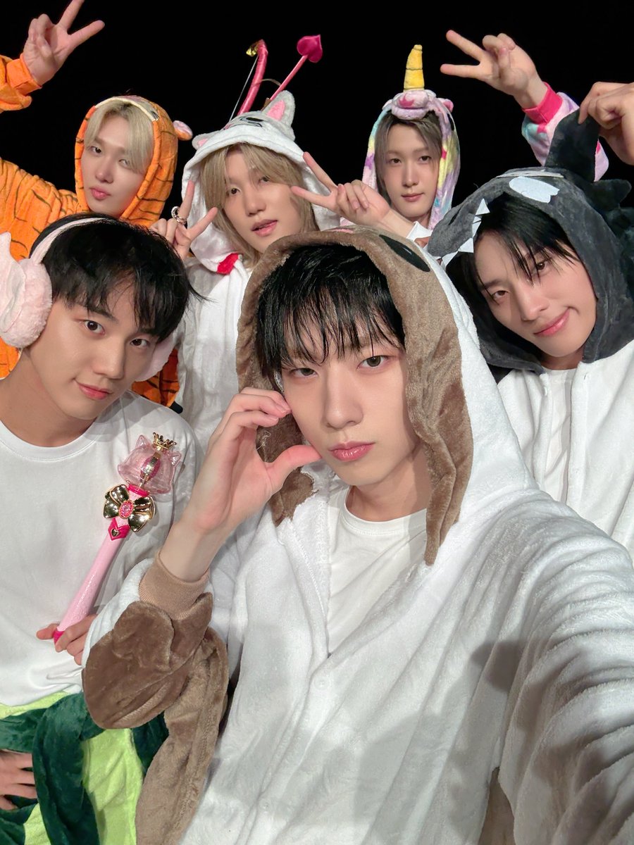 A moment captured by P1Harmony's fan