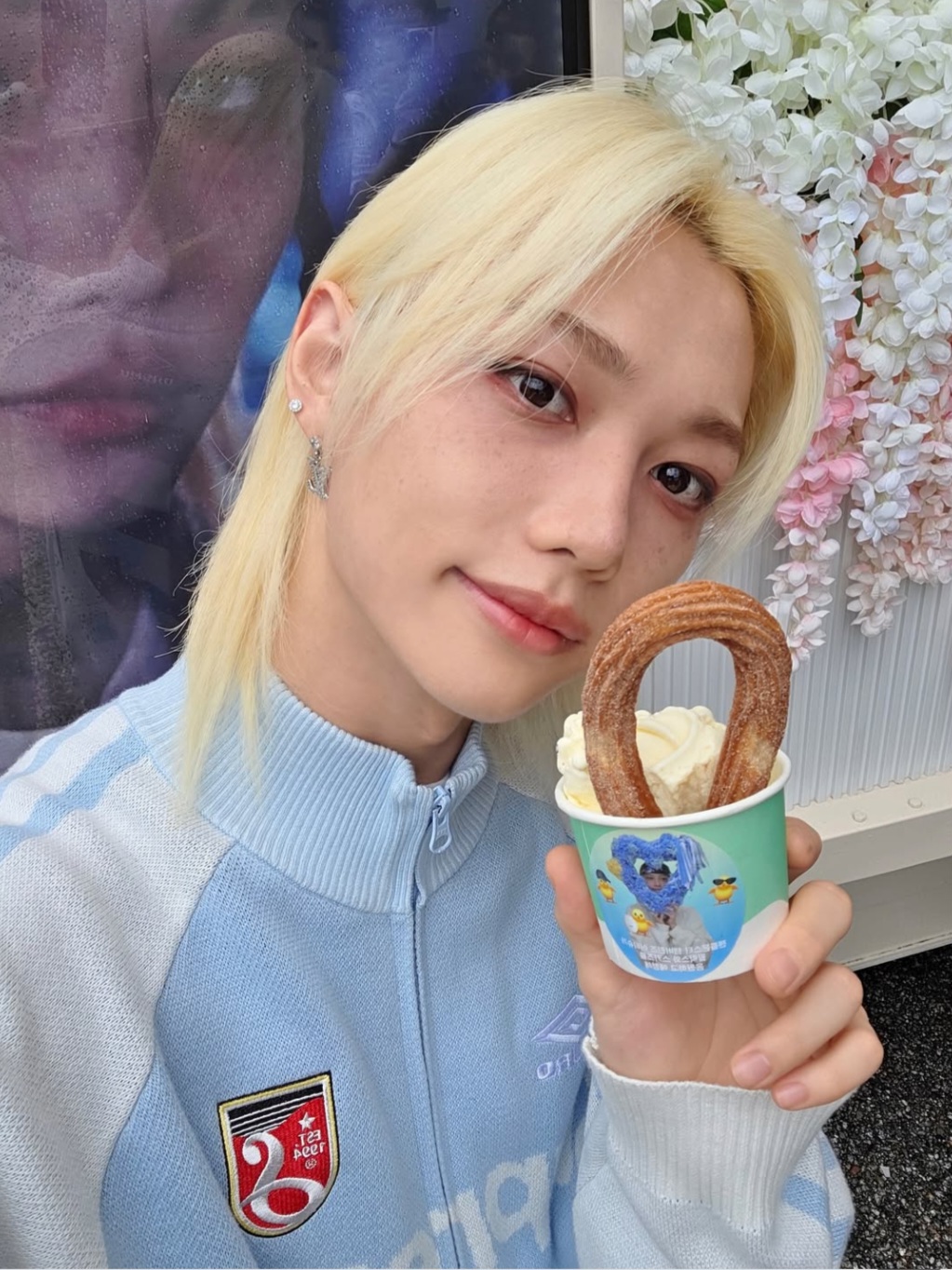 Recent activity shot of Felix (Stray Kids)