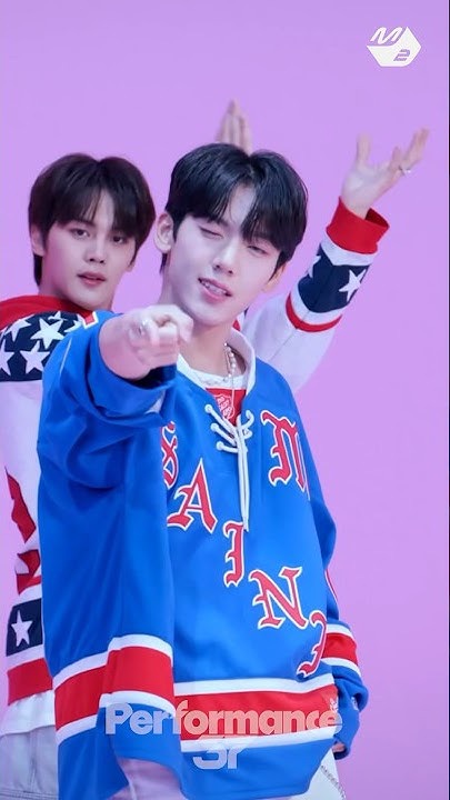 Behind-the-scenes cut of Han Yujin (ZEROBASEONE)