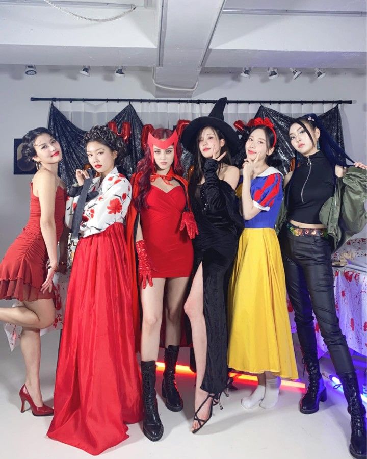 Latest photo of MOMOLAND