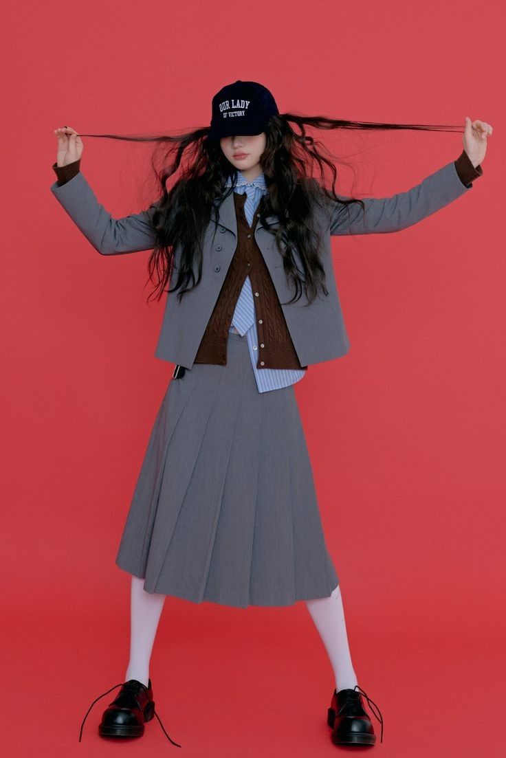 Recent activity shot of Minju (ILLIT)