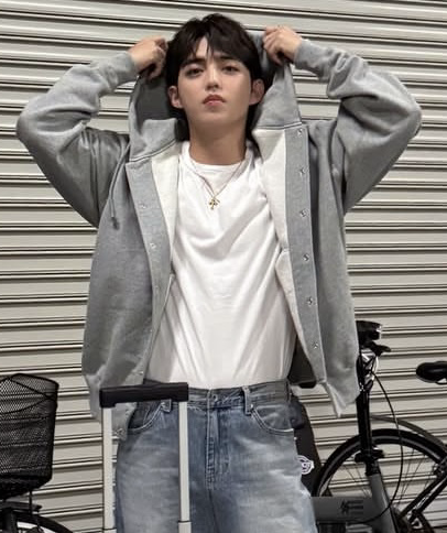 Foto terbaru S.Coups (SEVENTEEN)